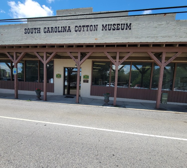 South Carolina Cotton Museum home of the Lee County Veterans Museum (Bishopville,&nbspSC)
